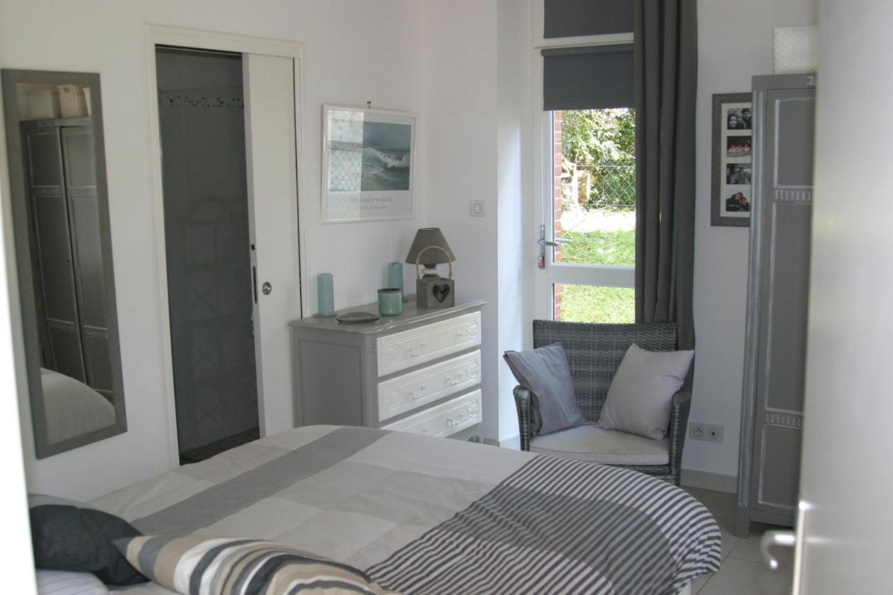Villa Traditionnelle Pour 8 - 550M De La Plage Noirmoutier-en-l'Ile Zewnętrze zdjęcie